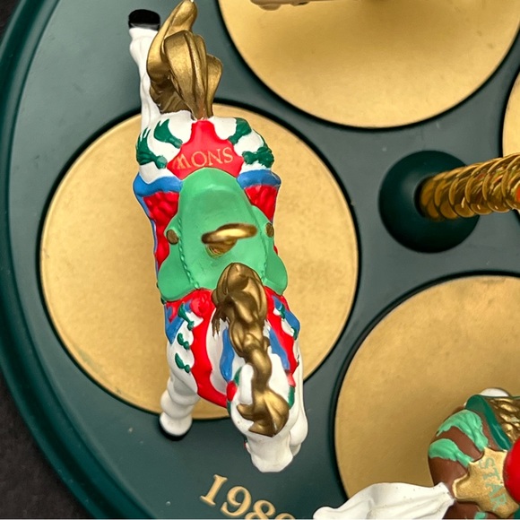 Hallmark Ornament 1989 Carousel Display Horses 1st 2nd 3rd 4th Stand Christmas - Picture 5 of 16